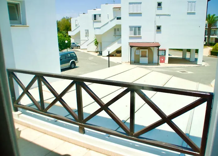 Yiallos Village Apt. A101