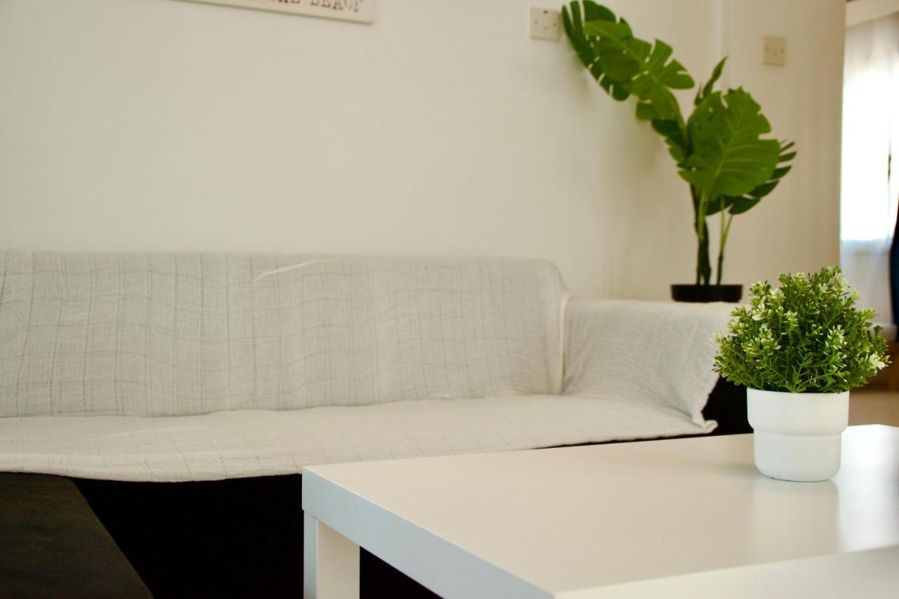 Yiallos Village Apt. A101 *